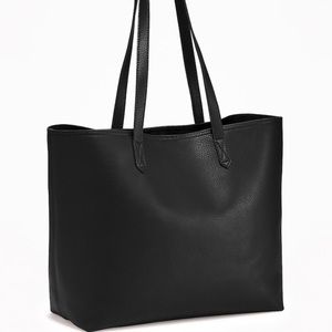 ✨NWT✨ Old Navy Black Tote bag